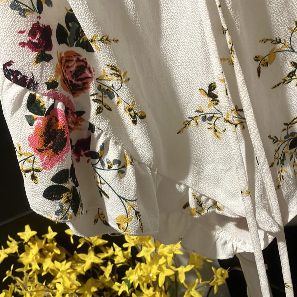 $5 Sale! Floral Halter Top Romper - Picture 4 of 7